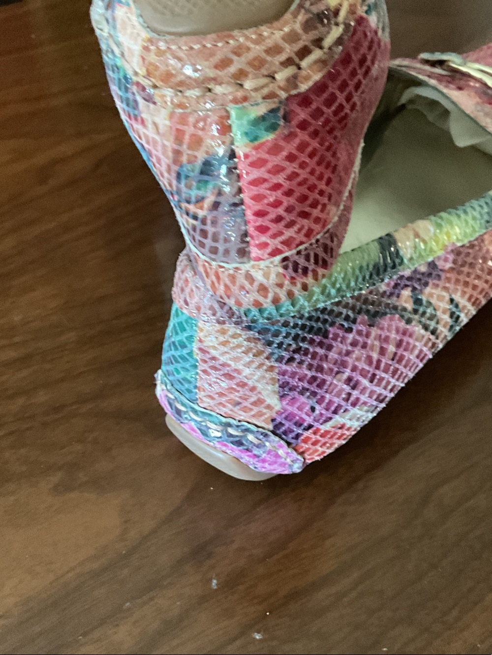 Anne Klein Pink Multicolor Leather Snake-Print Loafers with Gold Hardware - Picture 6 of 6